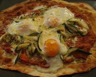 Лаваш с красной фасолью, цукини и помидорами