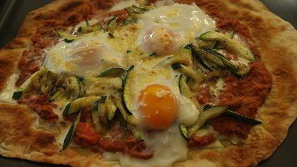 Лаваш с красной фасолью, цукини и помидорами