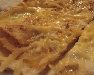 Лаваш с яйцом и сыром