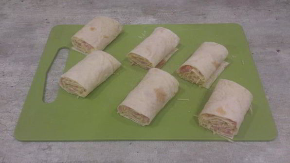 рулетики из лаваша жареные