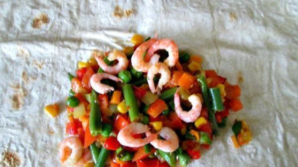 закуска из лаваша средиземноморский завтрак