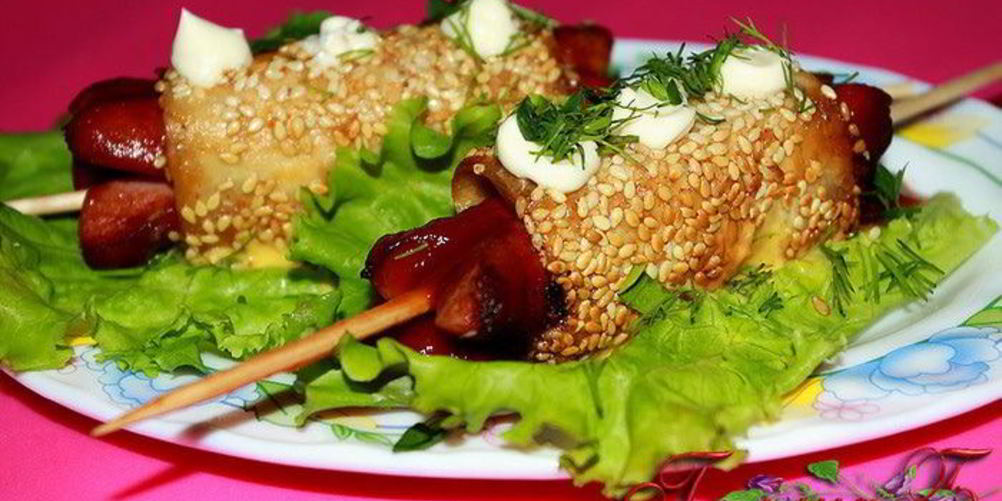 Рецепт закусочных сосисок в лаваше