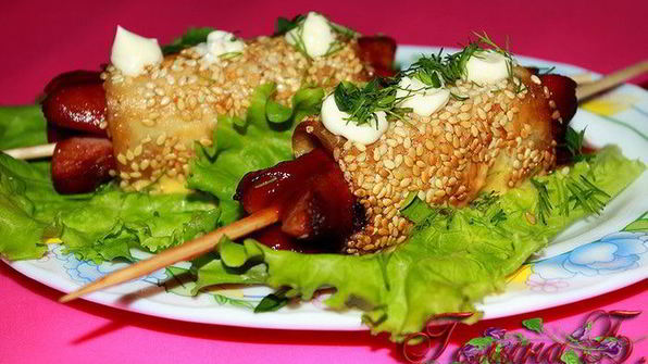 закусочные сосиски в лаваше