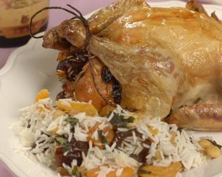 Амич с зелеными лепешками