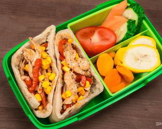 Домашняя пита с курицей