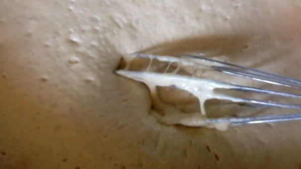 фокачча с помидорами черри и итальянскими травами