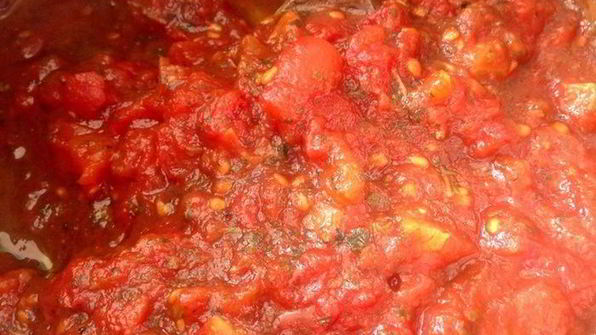 фокачча с томатами и базиликом