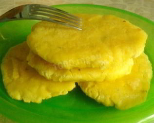 Кукурузные лепешки с сыром