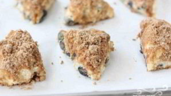 лепешки с черникой