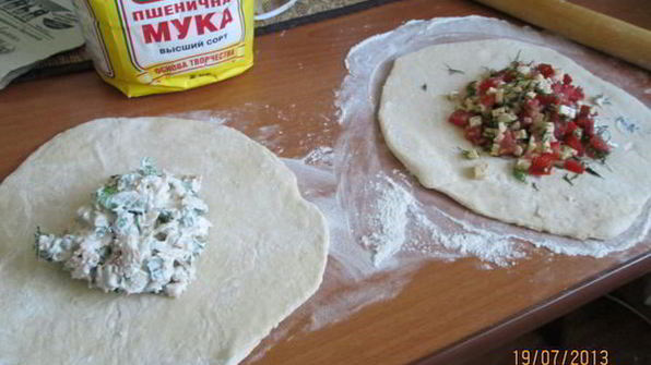 лепешки с начинкой