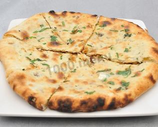 Лобиани с фасолью по-грузински