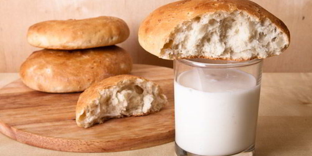 Рецепт луковых лепешек-булочек