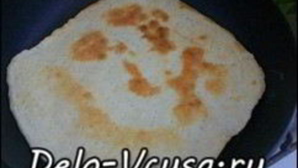 пресная лепешка на кислом молоке