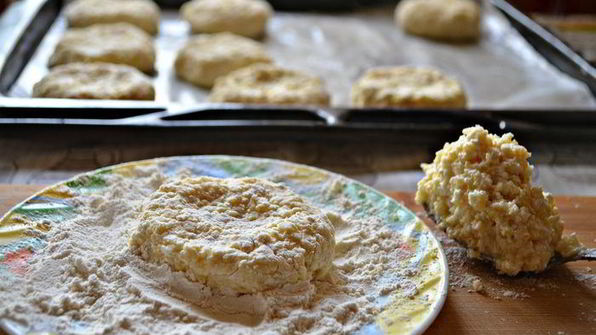 пшенно-творожные лепешки, запеченные в духовке к завтраку