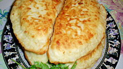Сырные лепешки с мясом