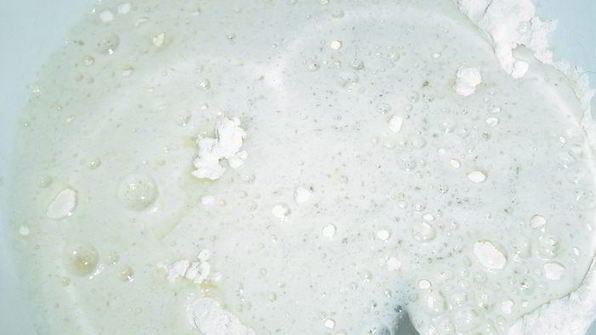 великолепная лепешка с помидорами