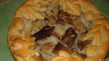 Внушительный расстегай лепешкой