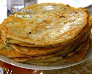 Заварные лепешки с сыром и зеленью