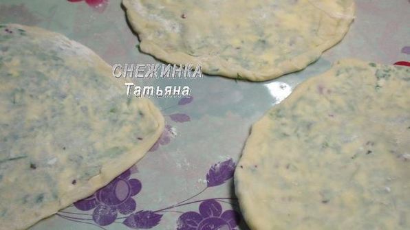 заварные лепешки с сыром и зеленью