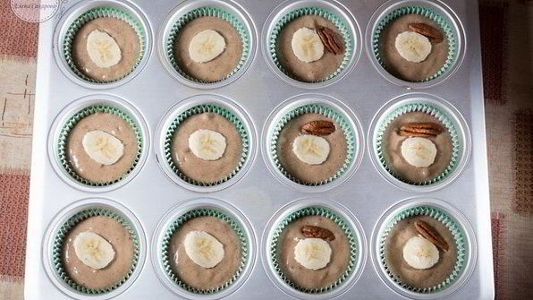 банановые маффины с корицей