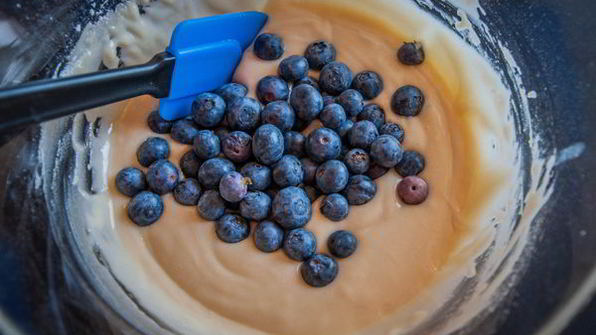 маффины на йогурте с черникой и овсяными хлопьями