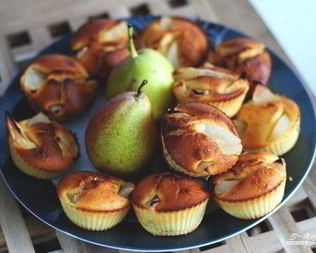 Маффины с грушей