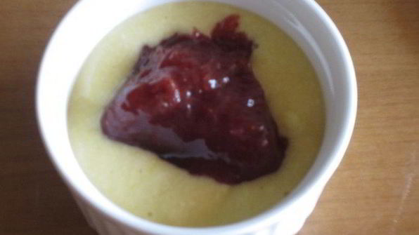 маффины с клубничным вареньем