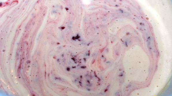 маффины с малиновым кремом и шоколадом