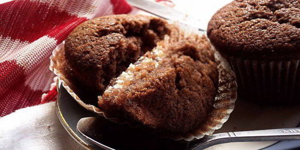 Рецепт шоколадных маффинов с творожной начинкой
