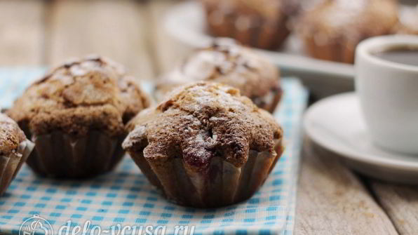шоколадные маффины с вишней