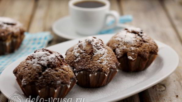 шоколадные маффины с вишней
