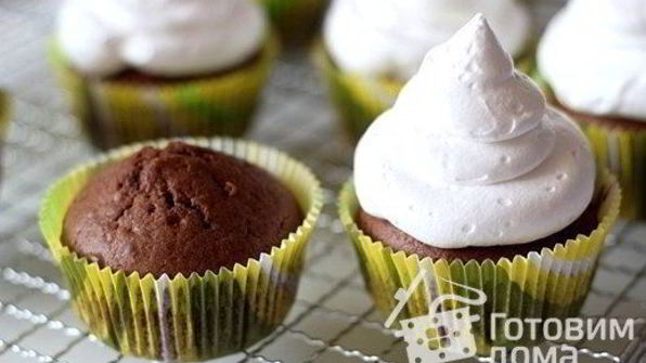 шоколадные маффины с зефирным кремом