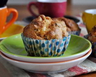 Закусочные маффины с ветчиной и сыром