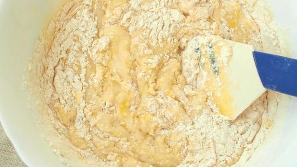 манник на кефире с яблоками