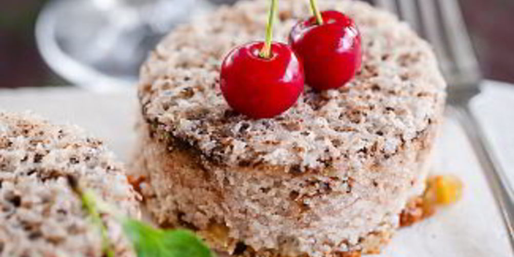 Рецепт манника с изюмом и орехами в мультиварке