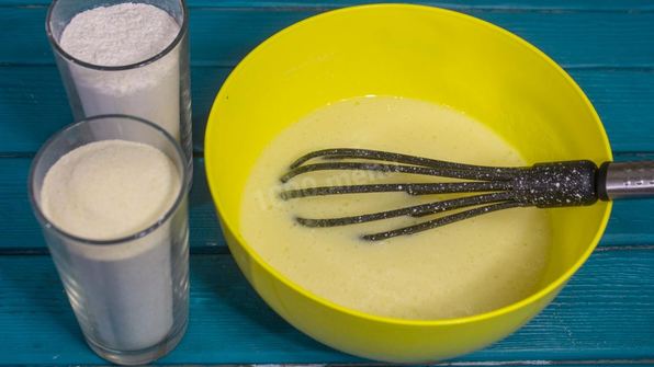 мокрый манник на кефире