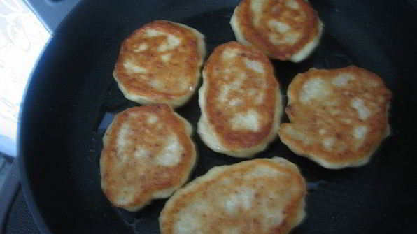 бабушкины оладьи с мясом и яблоками