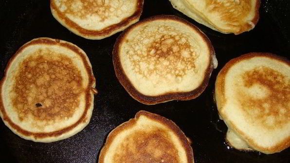 банановые оладушки с пломбиром