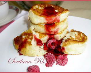 Дрожжевые оладьи на кефире