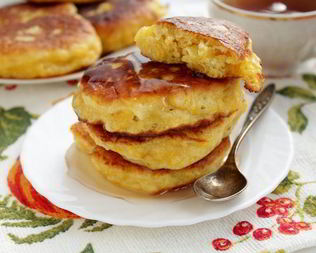 Дрожжевые тыквенные оладьи