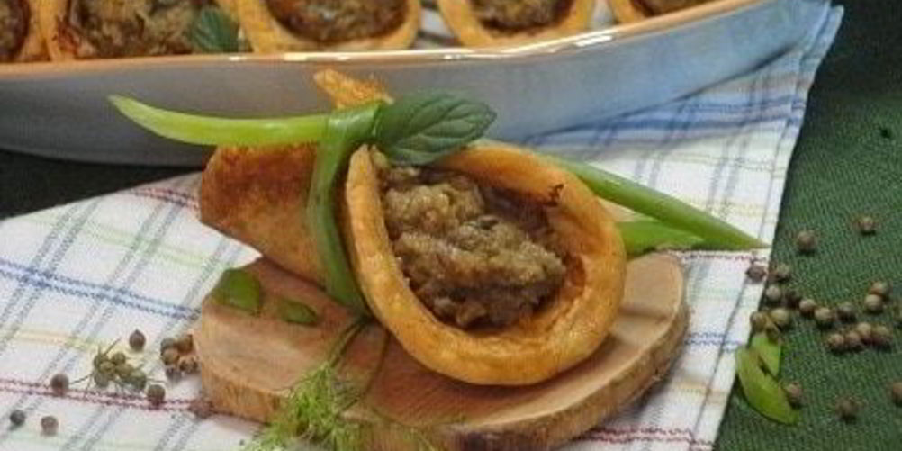 Рецепт кабачковых оладий с грибной икрой