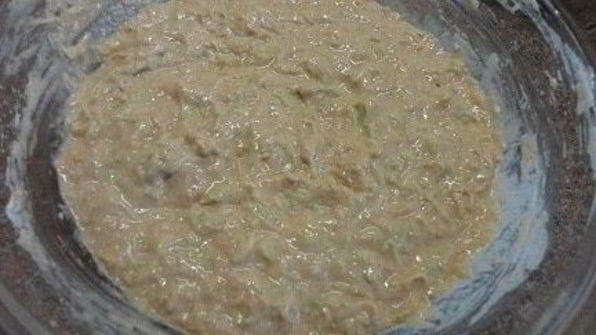 кабачковые оладьи с грибной икрой