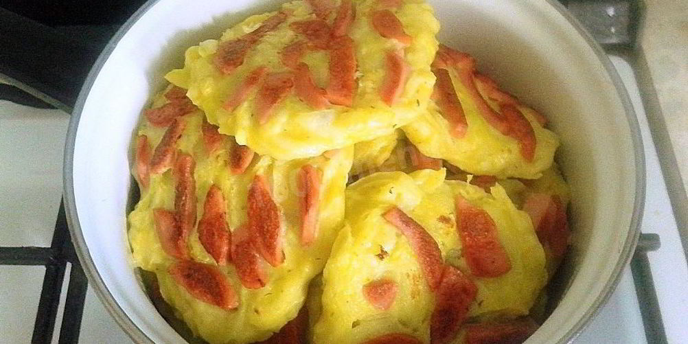 Рецепт кабачковых оладий с сосисками