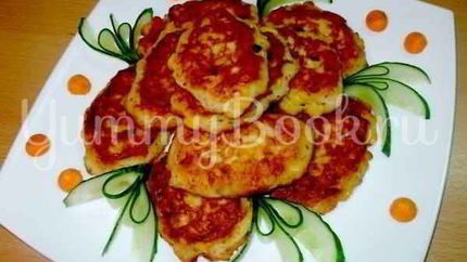 Кукурузные оладьи с курицей