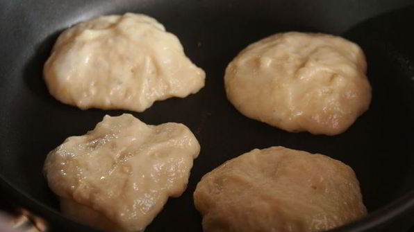 лимонные дрожжевые оладьи