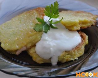 Оладьи из кабачков с сыром