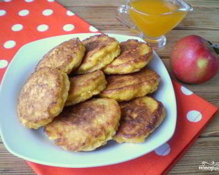 Оладьи из морковки