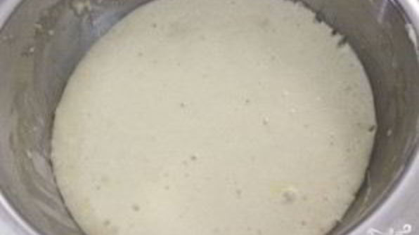 оладьи на молоке и дрожжах пышные