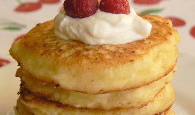 Оладьи с кукурузной мукой и творогом