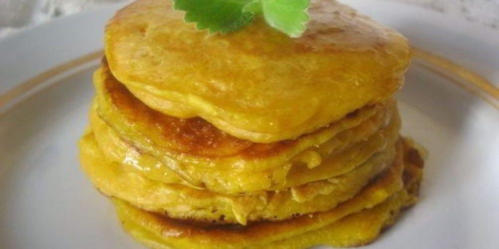 Рецепт пряных тыквенных оладий на молоке